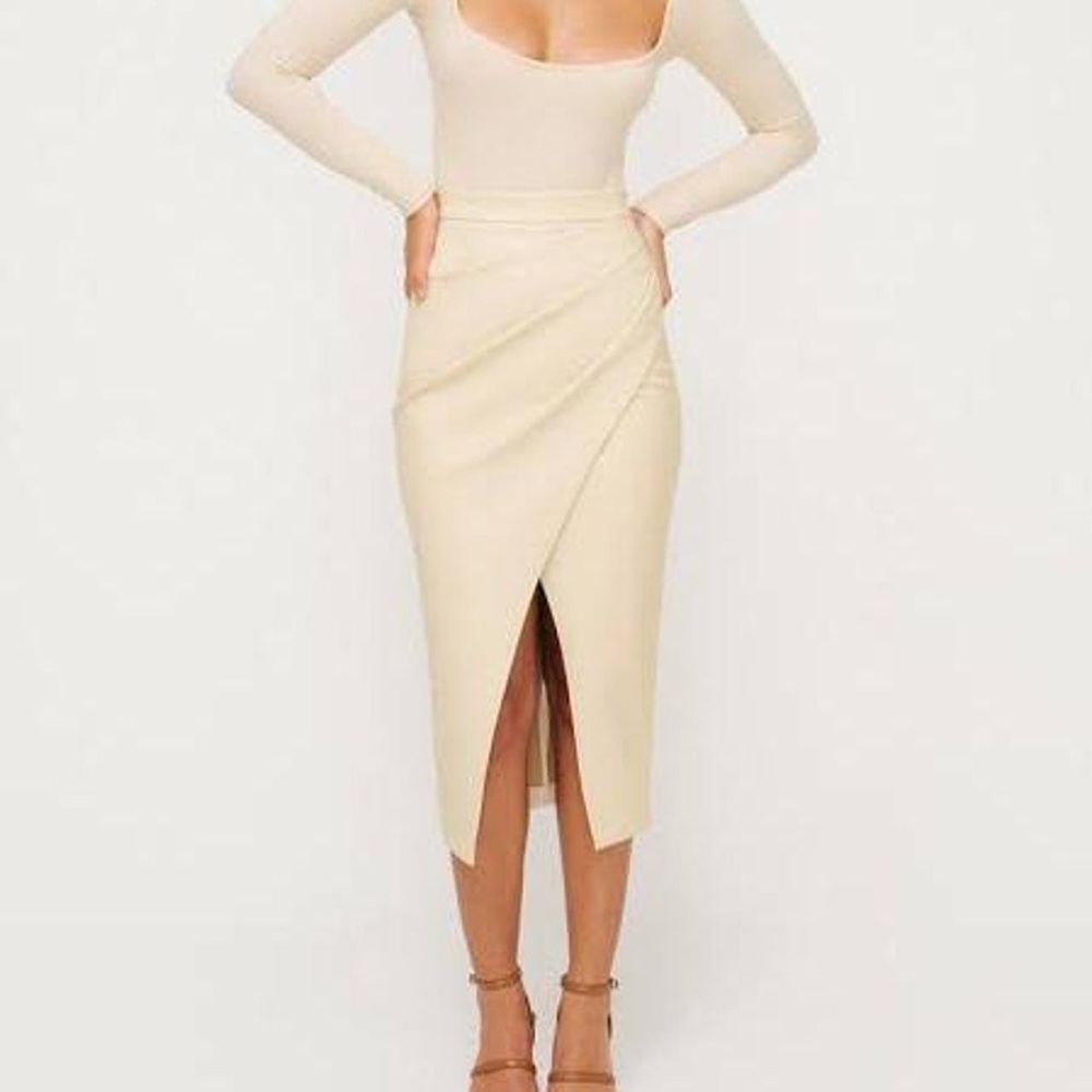 SHEIKE Gotham Skirt in Vanilla